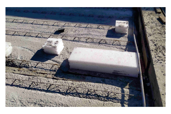Blocos técnicos de espuma em EPE Prodflex para passagem de tubulações em Lajes e Vigas  de concreto.